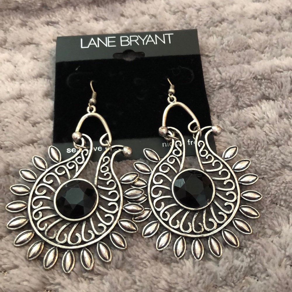 Earrings. Black and pewter